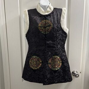 Kunto Asian inspired Vest silk/poly blend faux fur
